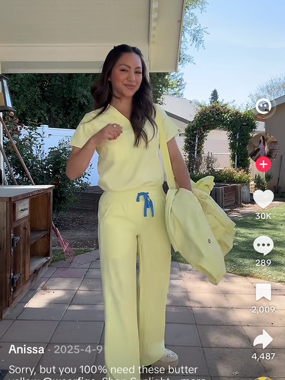 NWT Figs Sunlight Yellow Scrub Set Size Small Regular (Casma and Isabel Pants) - Picture 5 of 5